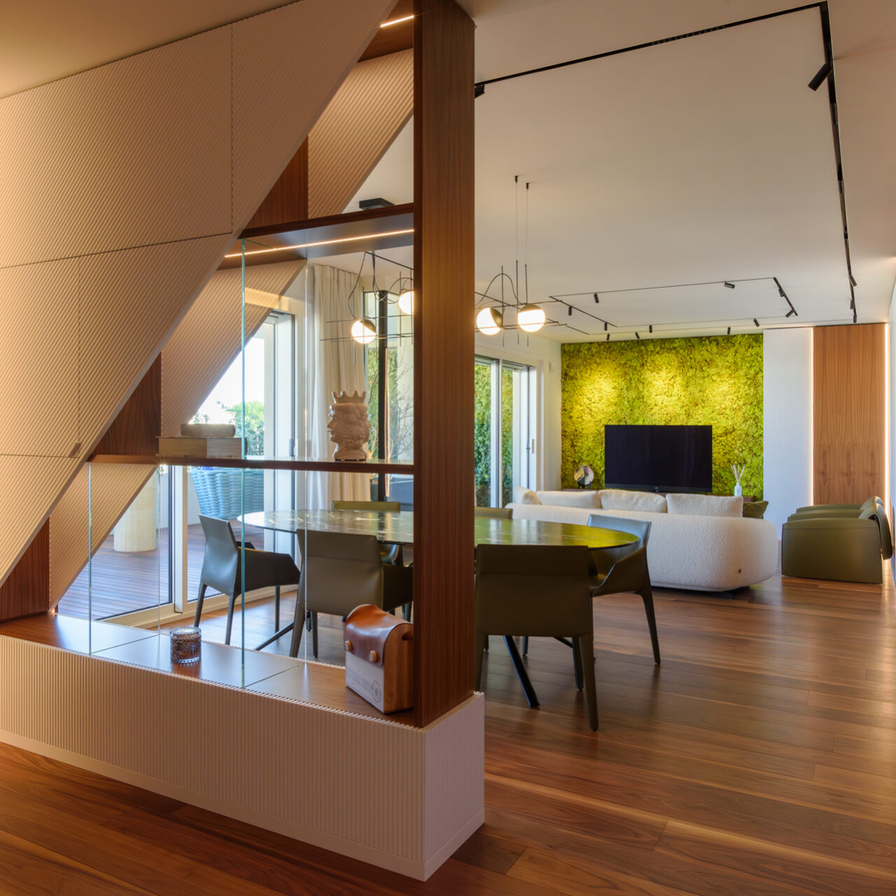 https://spazioassociati.it/wp-content/uploads/2025/09/GBF1518-1280x1280.jpg